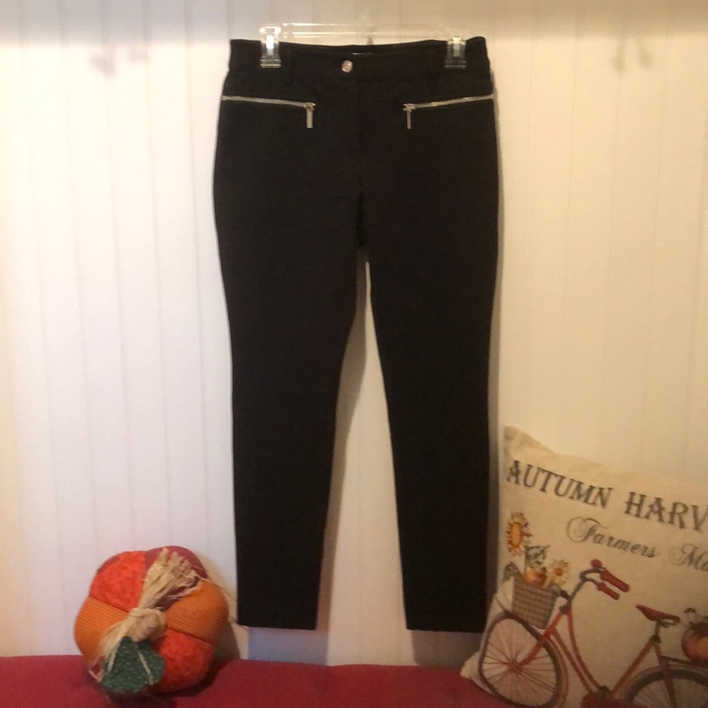 Zippy black pants